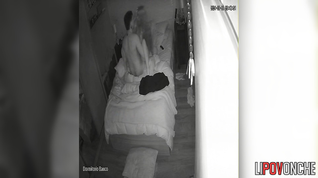 Late night fucking of a young couple - there's no way to relax