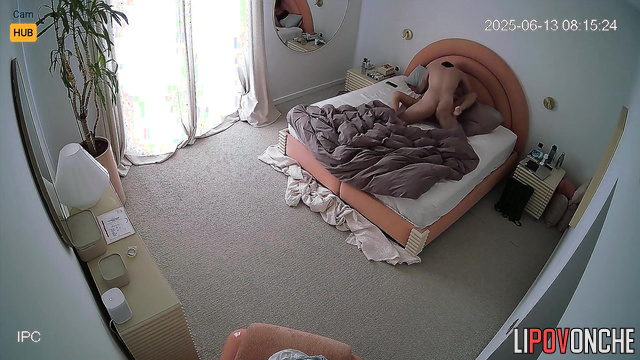 Passionate girlfriend saddled cock her horny boyfriend
