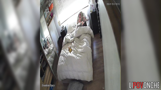 While no one is around redheaded cutie orgasms while watching porno