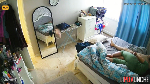 Wife and husband enjoying gorgeous doggystyle fuck