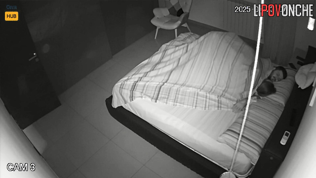 Young people fuck every night before sleep, secret video