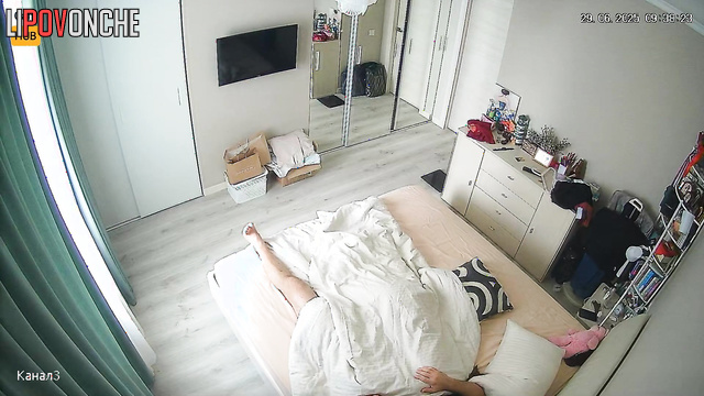 Russian spouses enjoying their morning routine, look