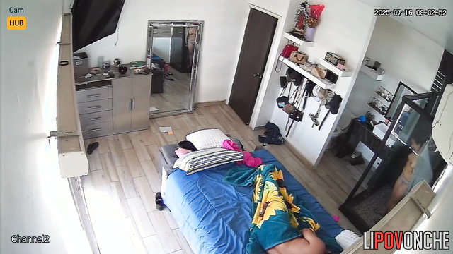 She took his orgasm into her hands, hidden camera