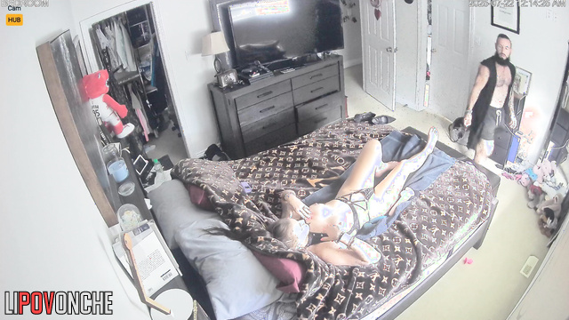 Boyfriend licking her dirty toes during sex game, look