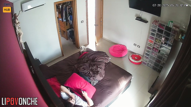 They don't lose calories even during sex, home cam