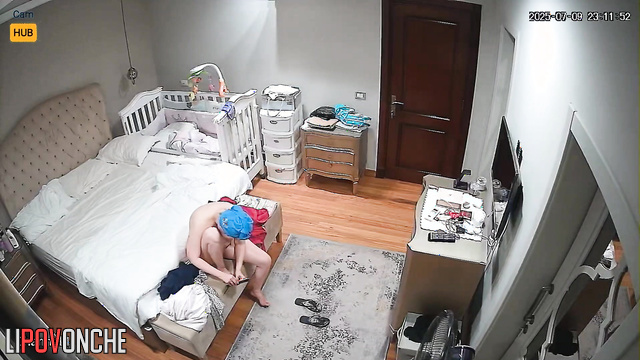 Chubby woman cutting her nails naked now, home video