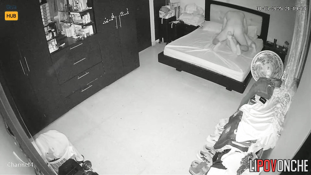 A man invited a blonde prostitute for a pleasant but quick fuck