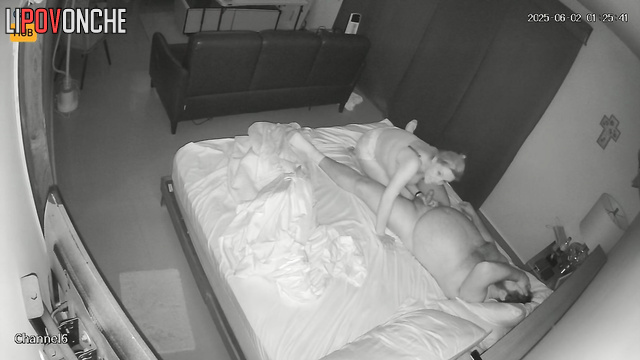 Doggystyle love / couple fucked not knowing they are being filmed