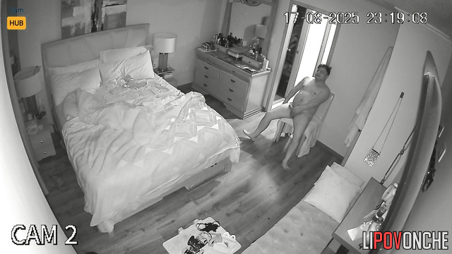Husband fucked his wife on the chair in the night, look