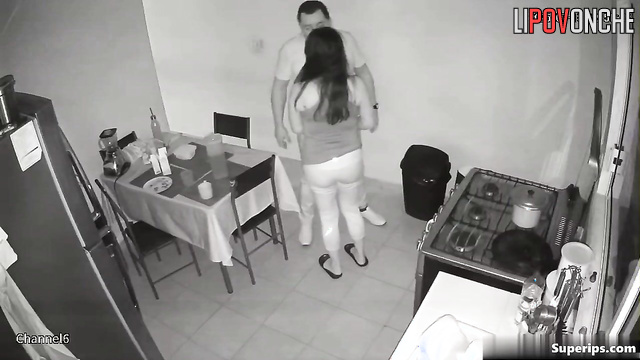 Wife made him blowjob after delicious dinner, look