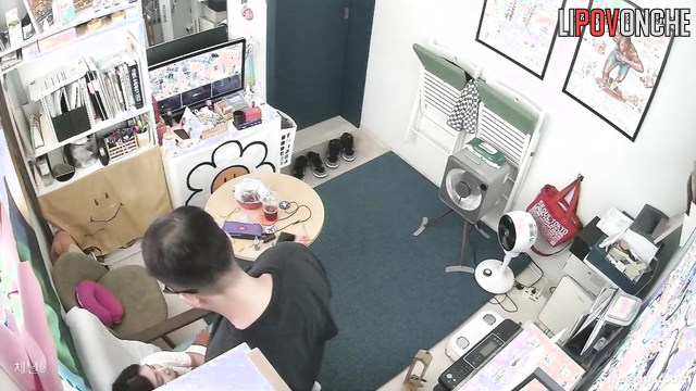 Asian couple did it at the workplace (public camera)