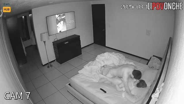 The bored wife discovered that her husband's big cock was already fully erect