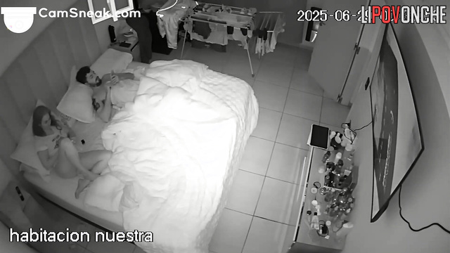 Hot sex and a pleasant orgasm instead of boredom before bedtime