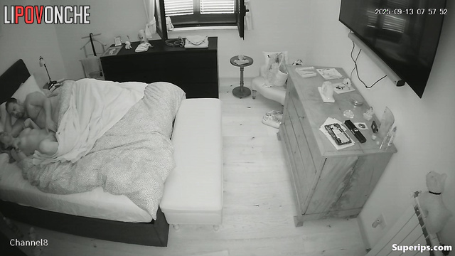 She wanted sex but just made blowjob, hidden camera