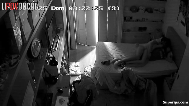 Young and horny couple fucked, unaware of a silent watcher