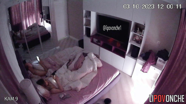 Bald man fucking his ex-wife (doggystyle pleasure)