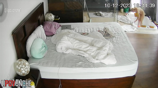 Serious milf with glasses masturbating her clit right now