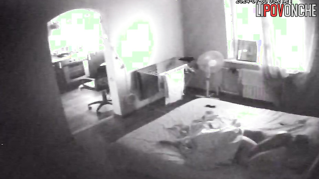 Couple decided to have a quick fuck before their work