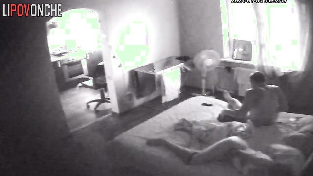 Couple decided to have a quick fuck before their work