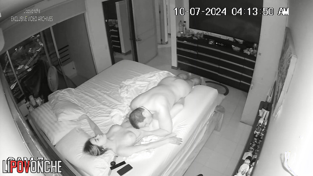 Brunette with big tits gets cunnilingus from man on bed