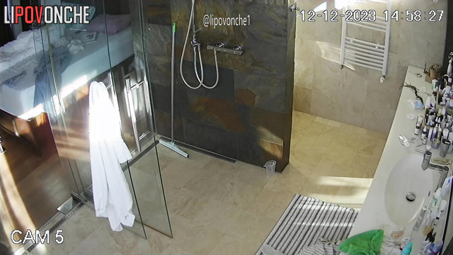 Blonde chatting with her new fucker in the bathroom