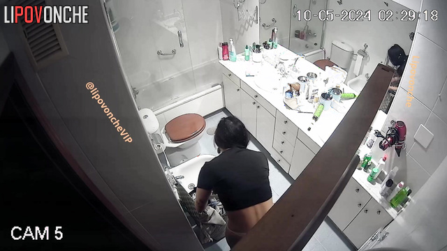 Brunette wants to look best (she is going to visit adult party)