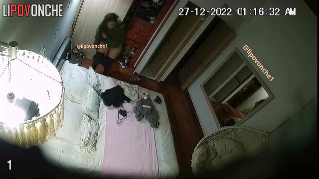 She is lonely but fully satisfied - watch solo sex scene