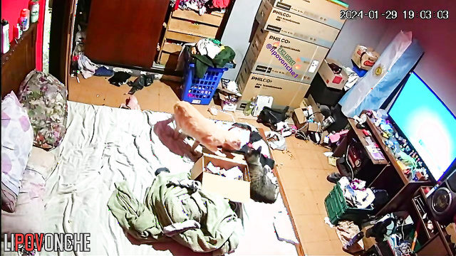 Unemployed whore is bored on the bed, watch now