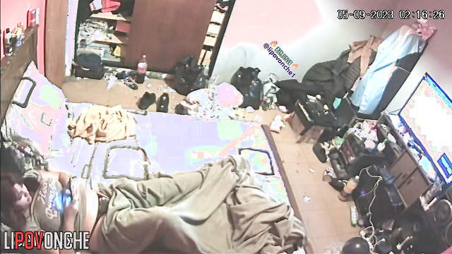 Lazy chubby babe having a great time by herself