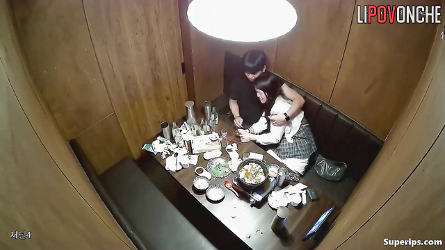 In this cafe young people are relaxing the fullest [Asian hidden cams]