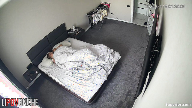 Her pussy is the sweetest breakfast for husband (bedroom camera)