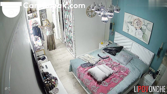Naked mom with gorgeous tits tries on her new outfits while no one is home