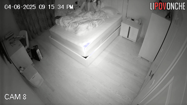 She couldn't hold her desire and started caressing her pussy in bed