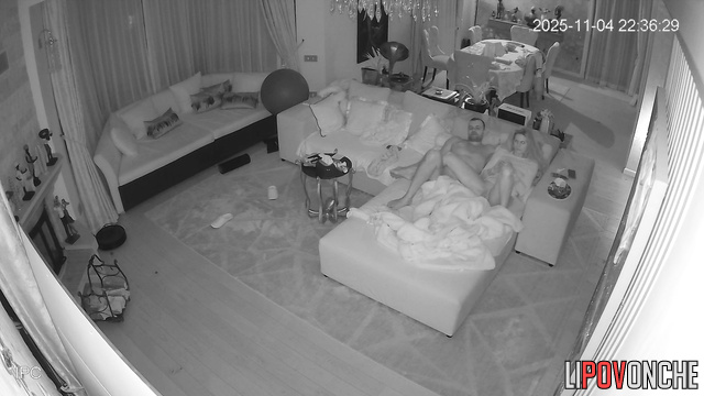 Living room is perfect for such passionate sex - rate this married couple