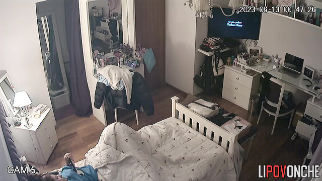 A seductive redhead gets out of bed with her bare ass after an orgasm