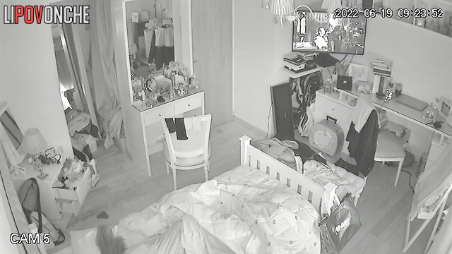 The student, who was relaxing in bed, got bored and ran her hand under her panties