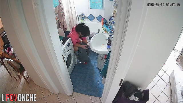 The cutie is typing a message in the chat app while also peeing