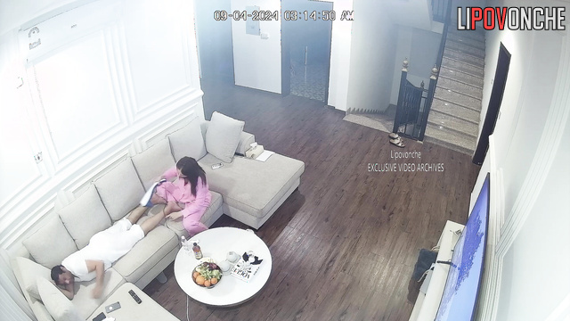 Babe making massage by foot to her boyfriend / watch it