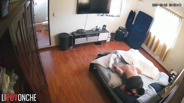 When brunette woke up, she found husband actively fucking her