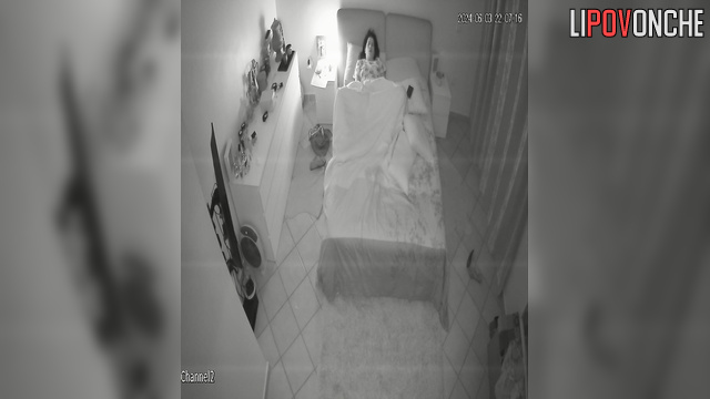 A slender mommy put down her phone for a quick masturbation session and an orgasm