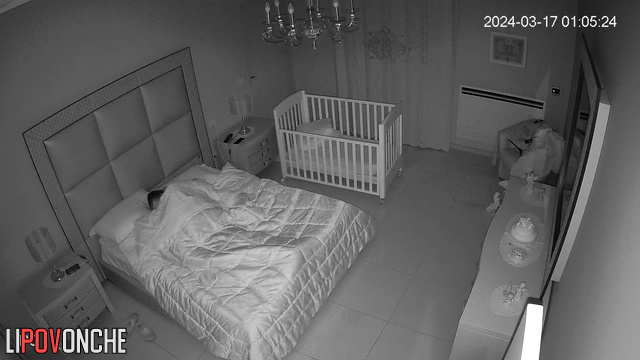 The horny wife straddled her husband's big cock and came quickly