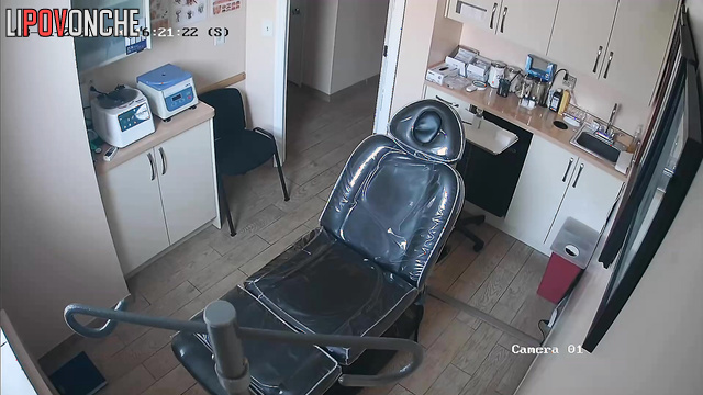 A doctor fucks his young mistress right on the examination chair