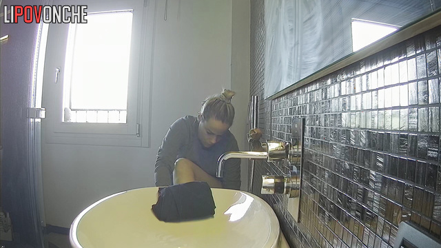 Slim blonde shaves her legs in preparation for sex tonight