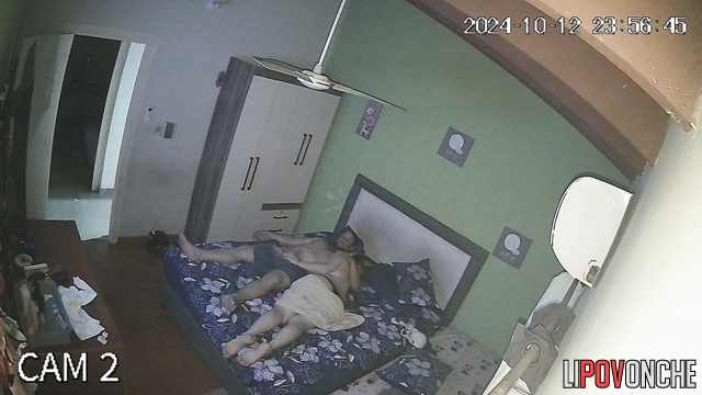 Girl sucks her man's cock during television program