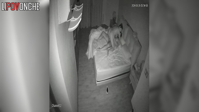 Couple couldn't sleep so they decided to have a good fuck
