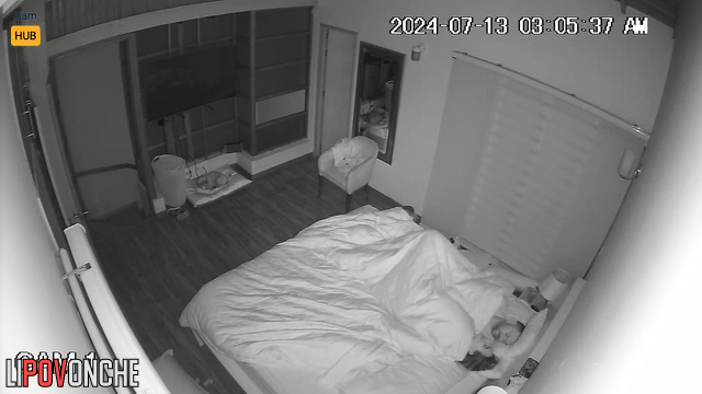 Man surprises his sleeping wife with a quality missionary fuck