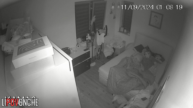 Woman gives bj so professionally that the guy couldn't resist & fucked her
