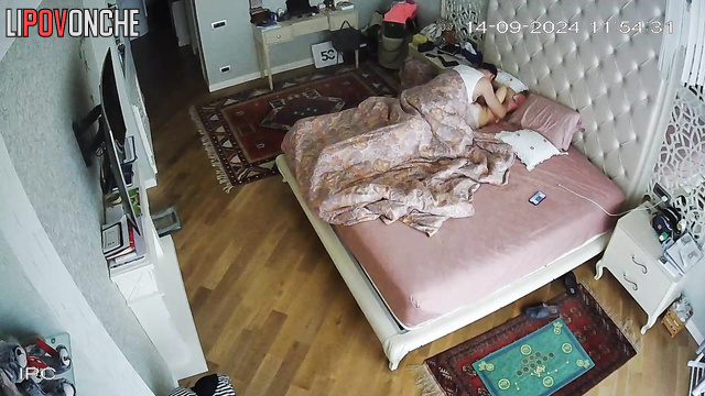Husband did not let his wife sleep, seduced her and fucked her