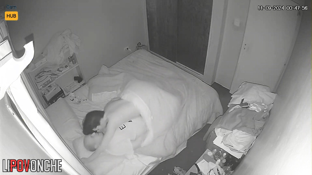 Stepdad gives incredible feelings to his stepdaughter during her first anal