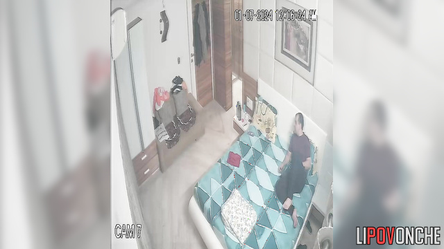 He literally can't fuck his wife without watching porn (woman doesn't mind)